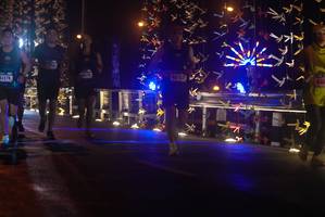 BIB: 3270, 0979, 40755, 416
                            <button type="button" onclick="openModal(18278295)" class="btn btn-primary btn-sm float-right btn-popup" data-toggle="modal" data-target=".modal-high-quality">
                        <i class="fas fa-shopping-cart"></i> Add to Cart
                    </button>
                                            <button type="button" onclick="isThisMe(18278295, true)" class="btn btn-success btn-sm float-right btn-popup btn-isme hidden" data-toggle="tooltip" data-placement="bottom" title="นี่คือรูปของคุณใช่ไหม คลิกที่นี่เพื่อเอาเข้าอัลบั้ม">
                        <i class="fas fa-plus"></i> Add to album
                    </button>
                    <button type="button" onclick="isThisMe(18278295, false)" class="btn btn-warning btn-sm float-right btn-popup btn-isnotme hidden">
                        <i class="fas fa-ban"></i> Remove from album
                    </button>